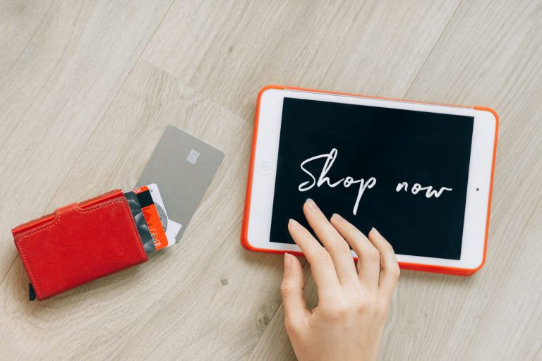 On Cloud – Buy Latest Models Online